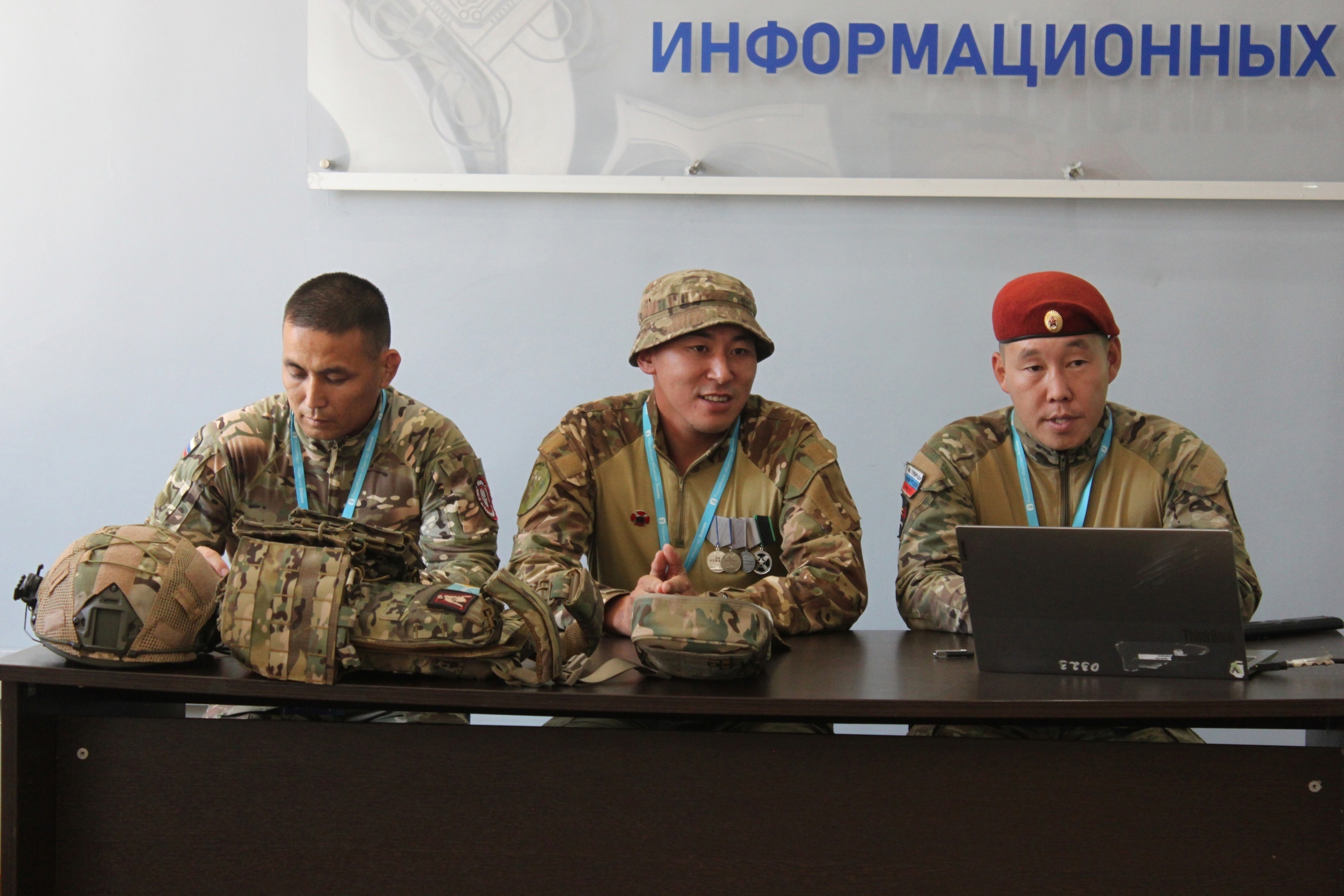 Бойцы ЧВК «Вагнер» в Туве учили детей дисциплине и взаимовыручке