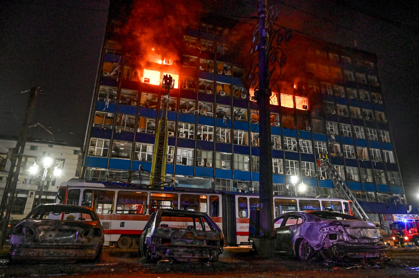 Удар российскими КАБами по Запорожью 8 января 2025 года