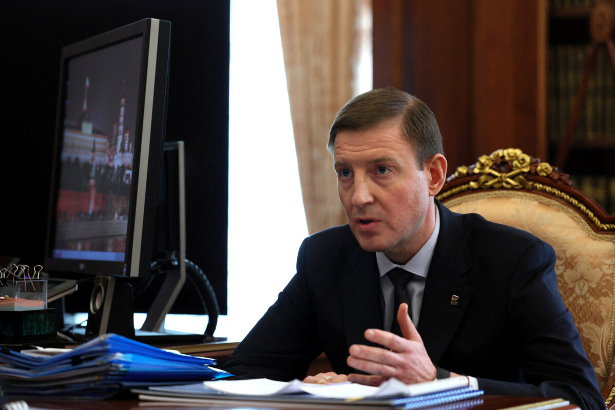 Первый заместитель председателя Совета Федерации РФ Андрей Турчак на встрече с президентом Владимиром Путиным в Москве