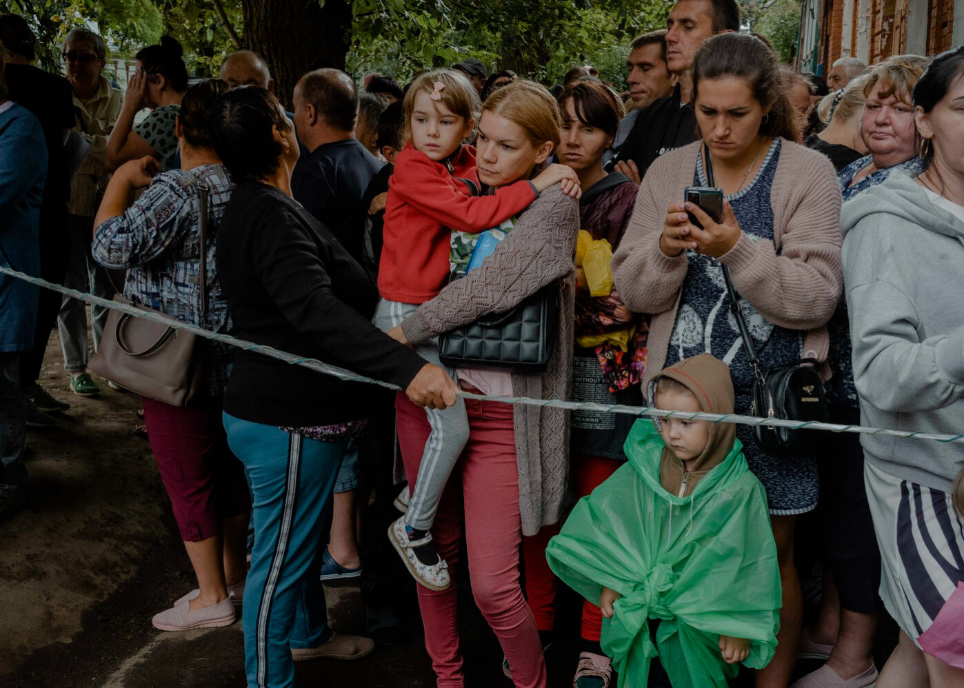 Год с вторжения ВСУ в Курскую область: раздача гуманитарной помощи в Курске